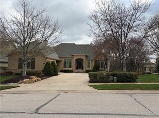16719 Country Club Dr, Belton, MO 64012