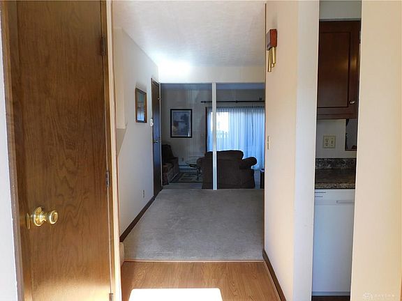 3rd image of 4540 Shawnray Dr APT 100