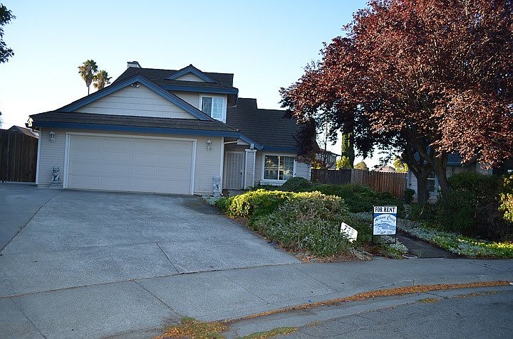 1st image of 723 Capricorn Cir