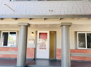 400 W Main St, Turlock, CA 95380