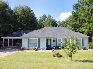 41 Shadowridge Ln, Phenix City, AL 36869