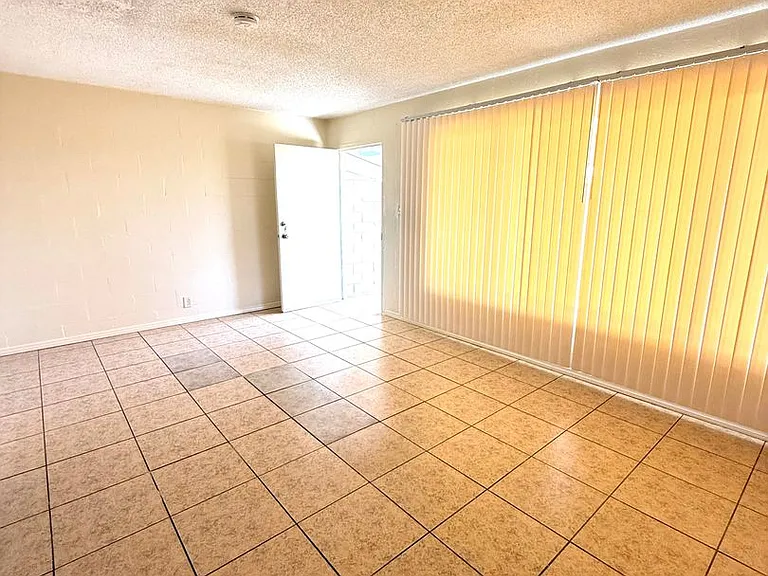 1695 Villa Ave. — Photo 4