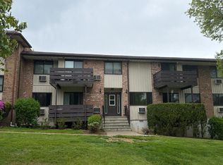 169 Sierra Vista Ln, Valley Cottage, NY 10989