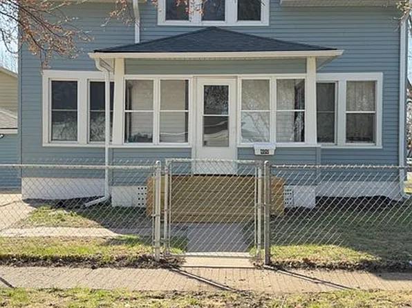 400 S 18th St, Council Bluffs, IA 51501