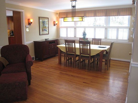 Dining Room Area