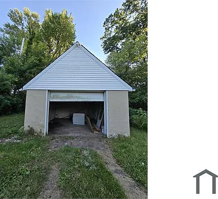 2515 Creighton Ave — Photo 20