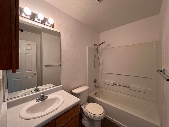 5th image of 580 Starlite Dr Unit A