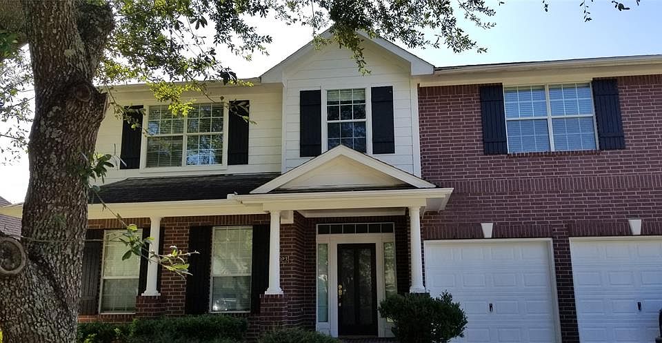 1st image of 2023 Canyon Crest Dr