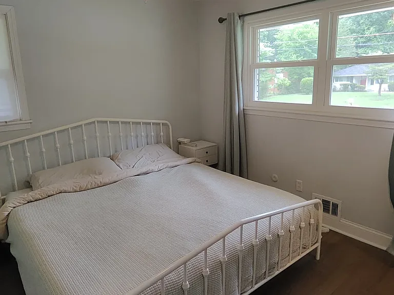 2752 Arrowood Dr #UPSTAIRS — Photo 20