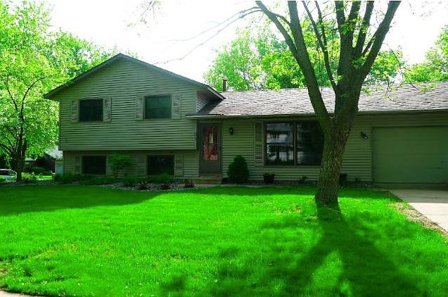 1st image of 31 Maryknoll Dr