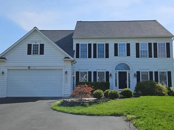 13071 Invergordon St, Bristow, VA 20136