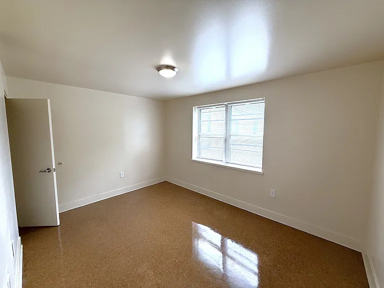 1528 Bluemont Ave SW #121 — Photo 7