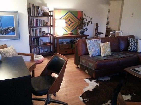 2nd image of 305 N Marquette St #305