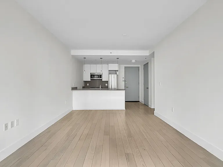 109 Gold St #5C — Photo 5