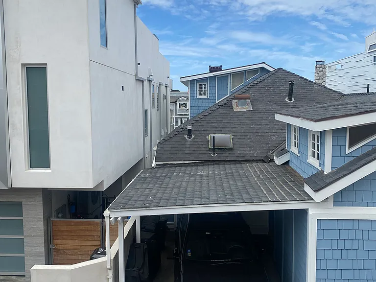 2410 Palm Dr #B — Photo 22