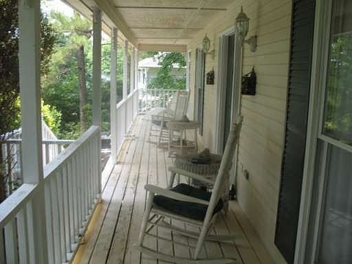 2nd image of 1860 Mount Berry Dr