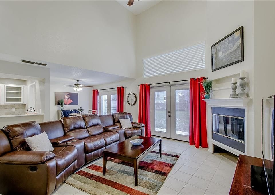 Family Room view 3
