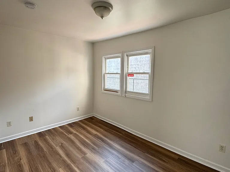 86 Pacific St #2 — Photo 6