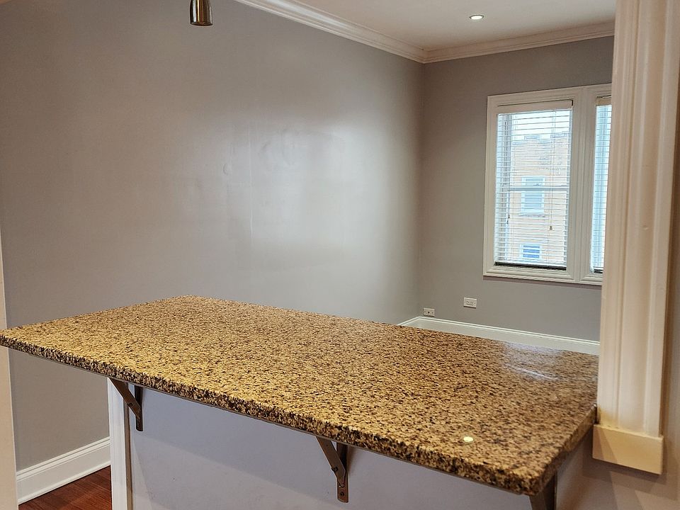Island in kitchen for dining