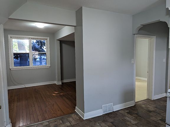 2nd image of 63 Pelham Rd #1