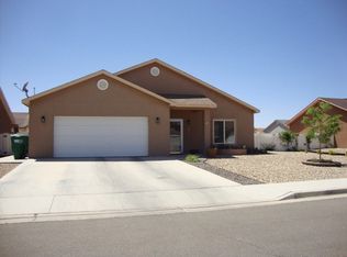 705 San Miguel St, Farmington, NM 87401