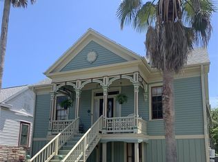 1717 Avenue M, Galveston, TX 77550