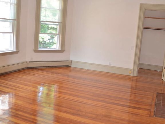 3rd image of 34 Fountain St #4