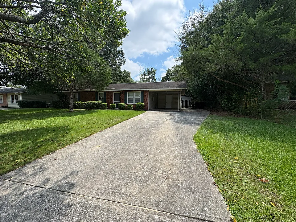 102 Oklahoma Ave
