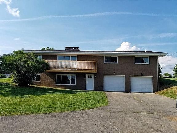 2nd image of 124 South Dr