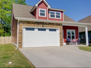 106 Georgetown Dr, Ringgold, GA 30736