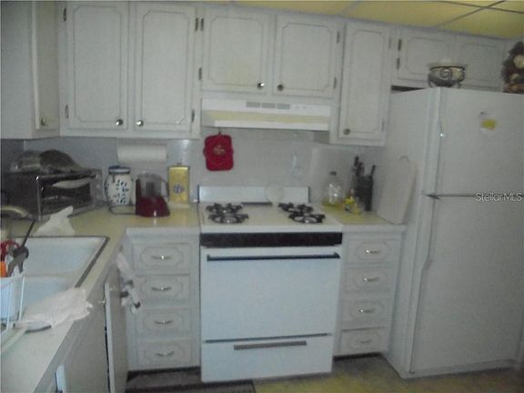 4th image of 5287 81st St N APT 24
