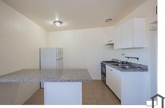 3rd image of 903 S Mariana St APT A
