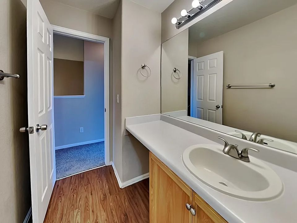 1st image of 14384 E 47th Dr