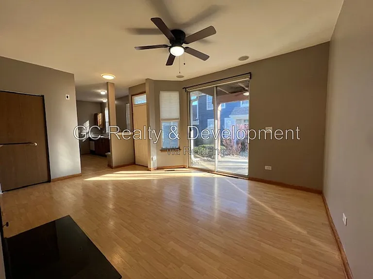 159 Shorewood Dr — Photo 10