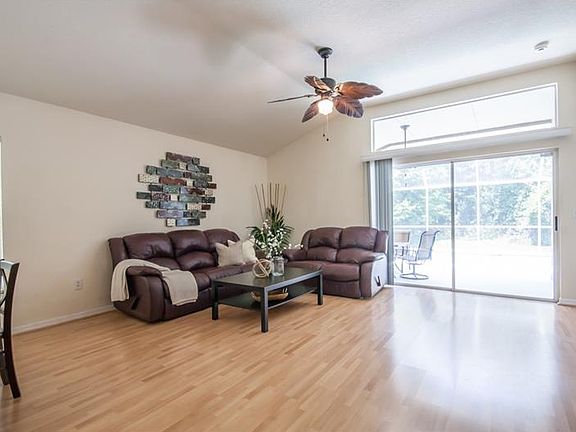 5th image of 10017 Bridgeton Dr