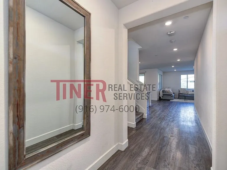 4016 Setucket St — Photo 34