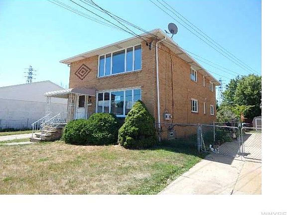 2nd image of 110 Atlantic Ave