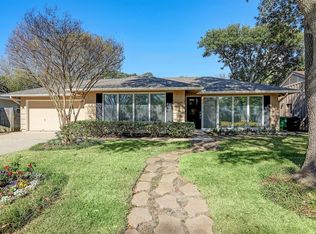 5326 Schumacher Ln, Houston, TX 77056