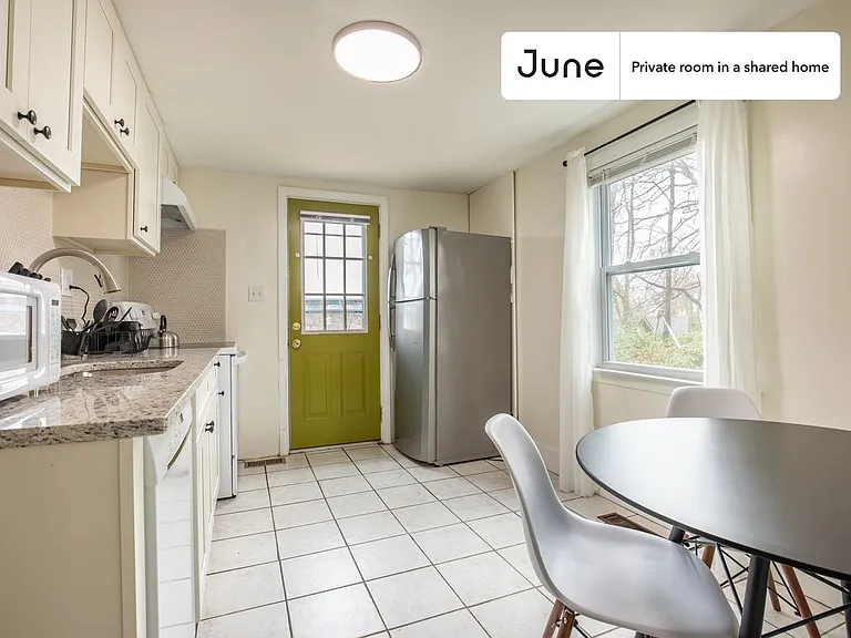 81 Brayton Rd #E — Photo 11