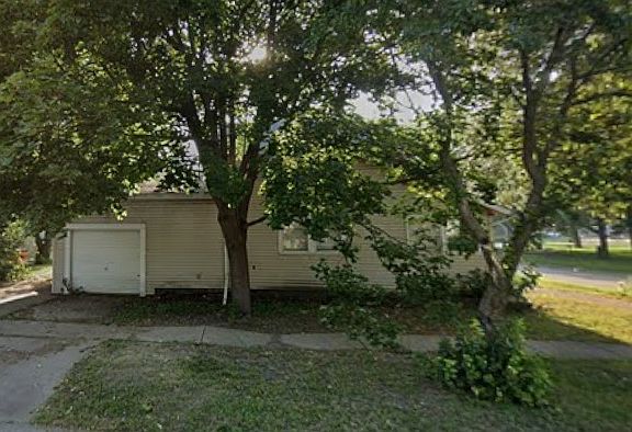 2nd image of 50 E Beardsley Ave