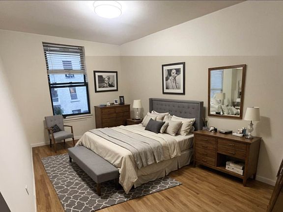 2nd image of 162 W 80th St #31