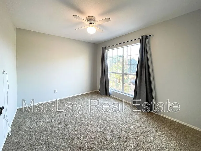 4645 E Kelly Dr — Photo 22