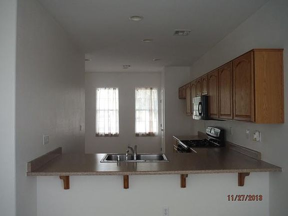 2nd image of 10456 Highlands River St