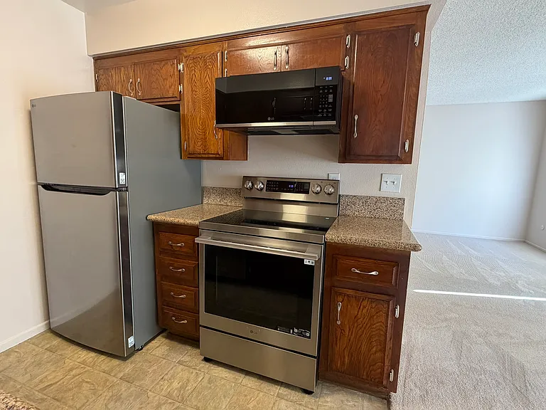 4746 W Point Loma Blvd #3 — Photo 2