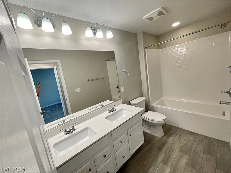 7108 Tilligerry St — Photo 18