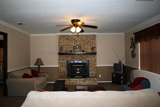 4th image of 136 Ocean Dr