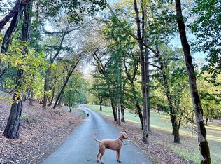 7820 Oak Hill Rd, Roseburg, OR 97471