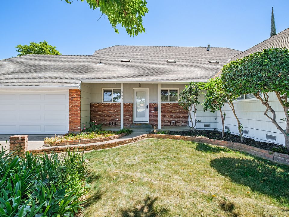 1st image of 7971 Hanford Way