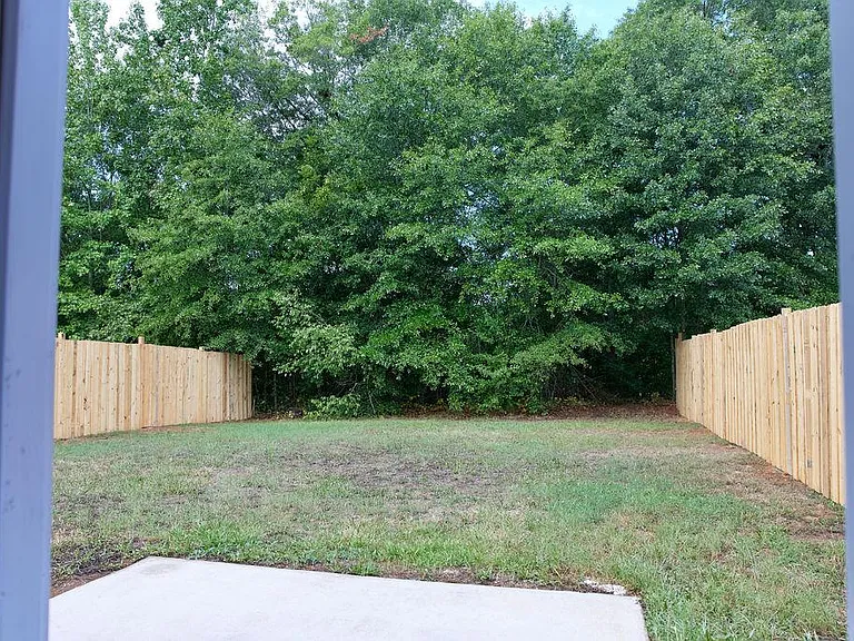109 Lora Ln #A — Photo 12