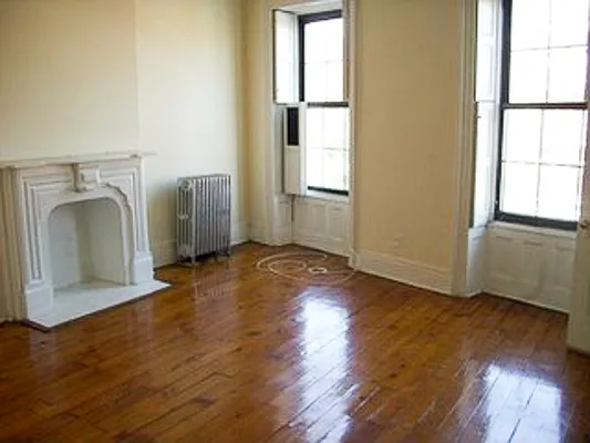 Rented by Francine Realty | media 34